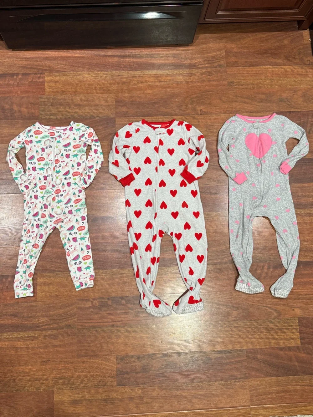 Carter's - Pajama Bundle in 2T - Fleece and Cotton, Zip Closure with Some Footed